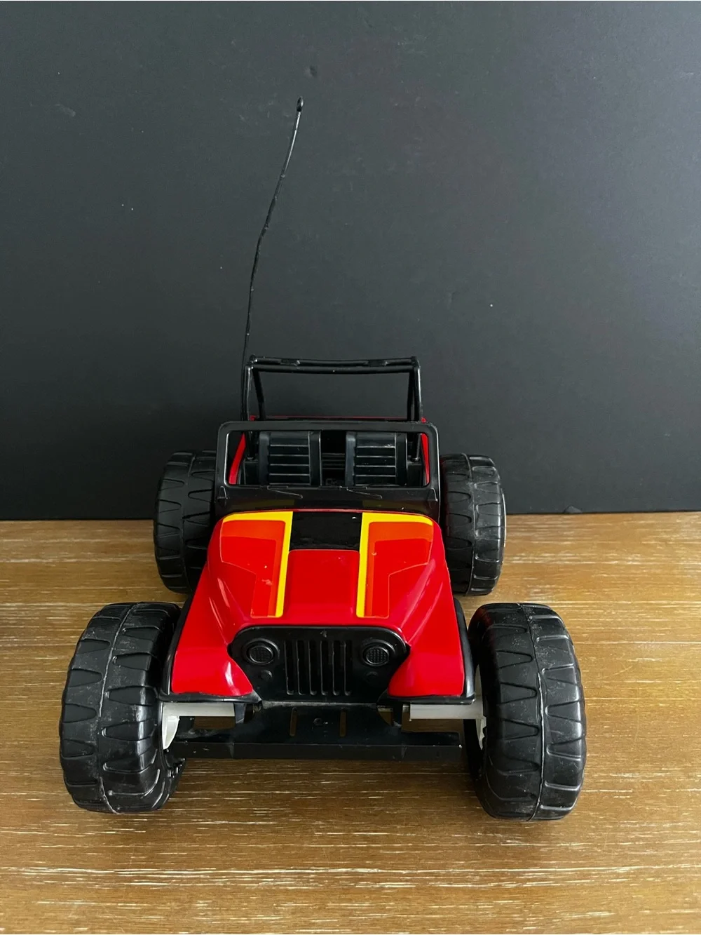 Vintage Tonka Jeep DJ Dune Buggy Pressed Steel Off Road 4x4 Red MR970 Toy 811850